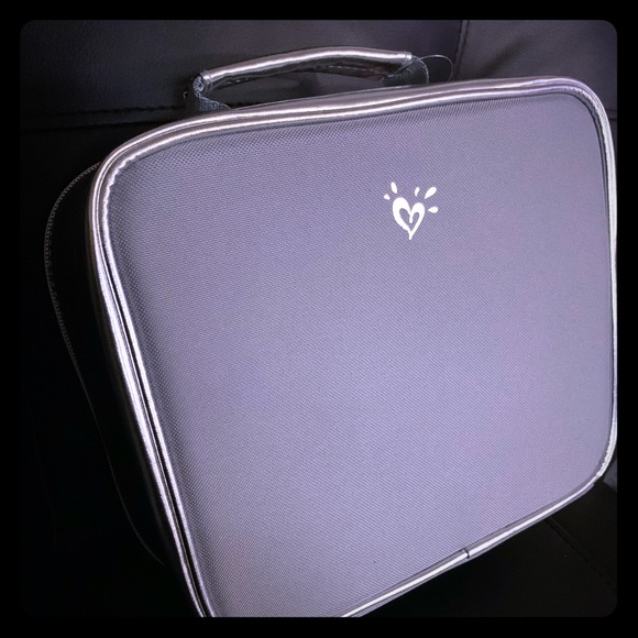 πππJustice Lunch Bagπππ - Picture 3 of 3